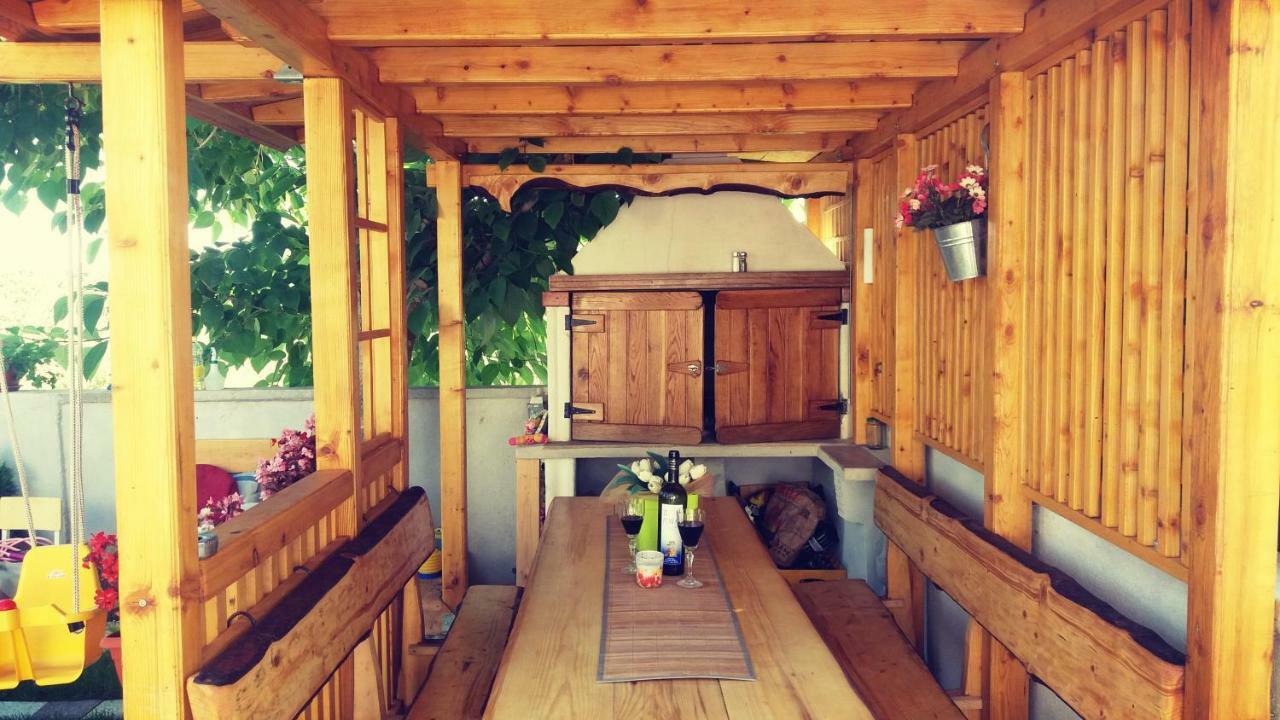 Apartmani Mersol Nin Extérieur photo